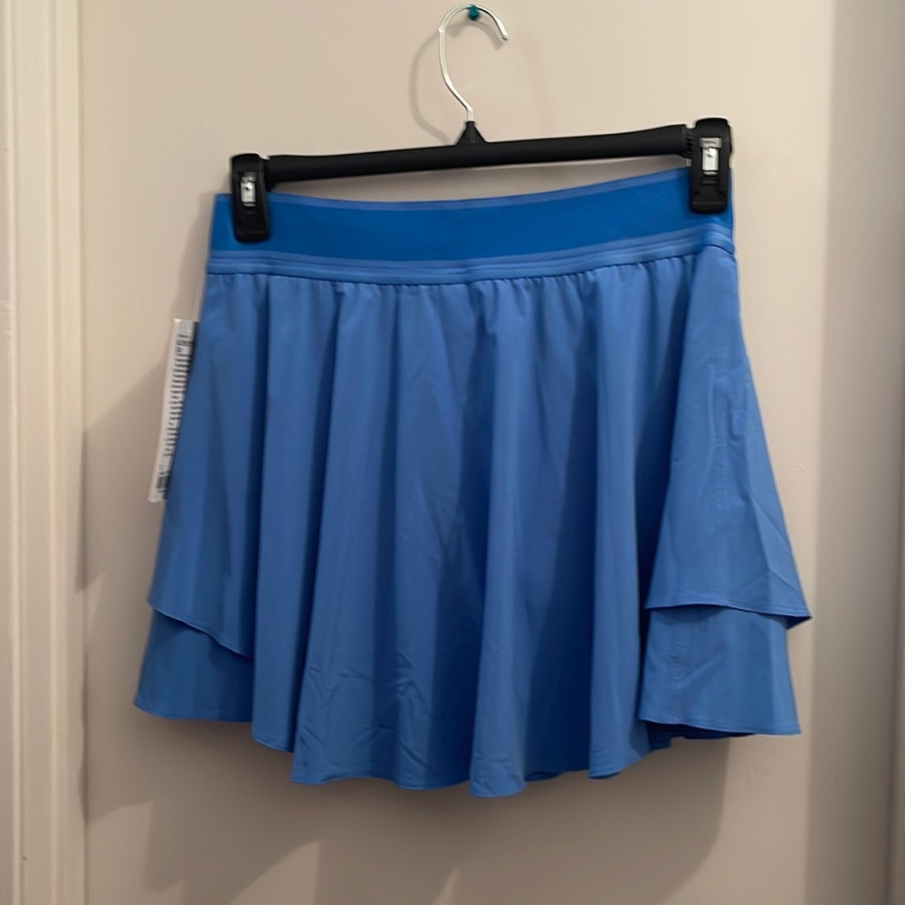 lululemon blue nile high rise long court rival skirt in size 8